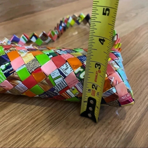 Recycled Candy Wrapper Purse Woven Shoulder Bag Recycled Wearable Art Y2K - Picture 9 of 11